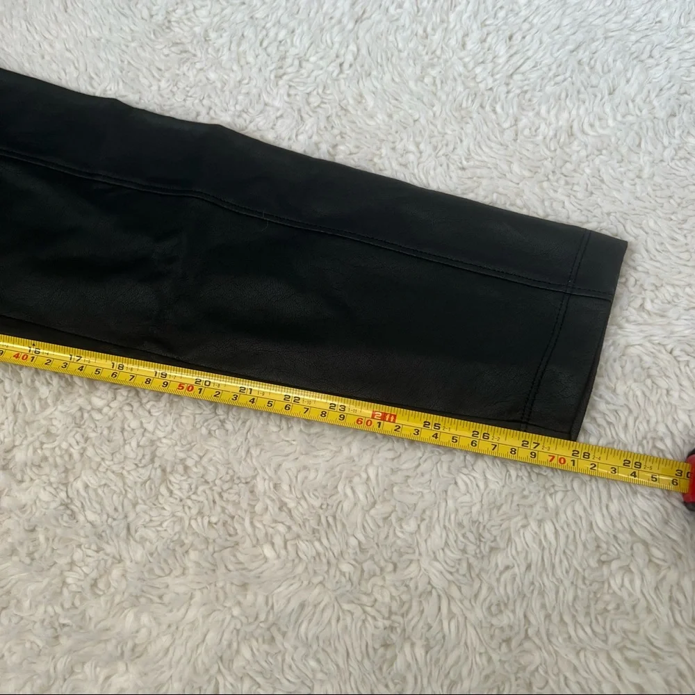 NWT BCBGMAXAZRIA Faux Leather Blossom Pants - Picture 9 of 9